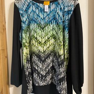 Women’s XL top, stretchy material, good condition